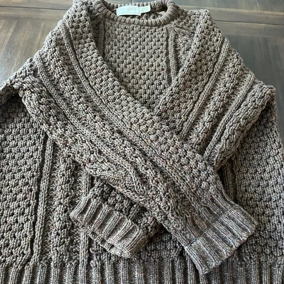 Chunky Knit Crewneck Sweater - Brown - Picture 13 of 13